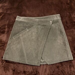 Blanknyc Stylish Gray Wrap Skirt suede